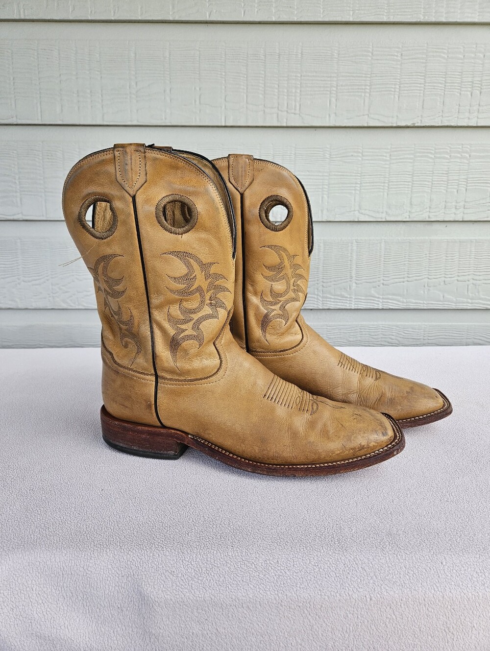 VTG Tony Lama C2389 Men Western Cowboy Boots SZ 12 D Carmel Brown Leather Square
